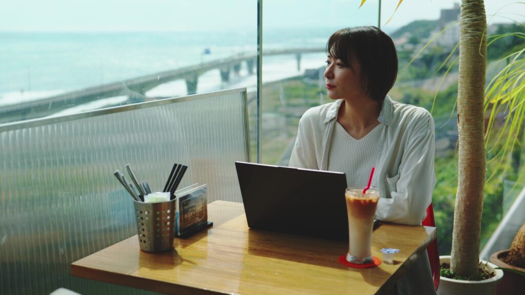 Hitachi_Diary_180Sec_White_Non